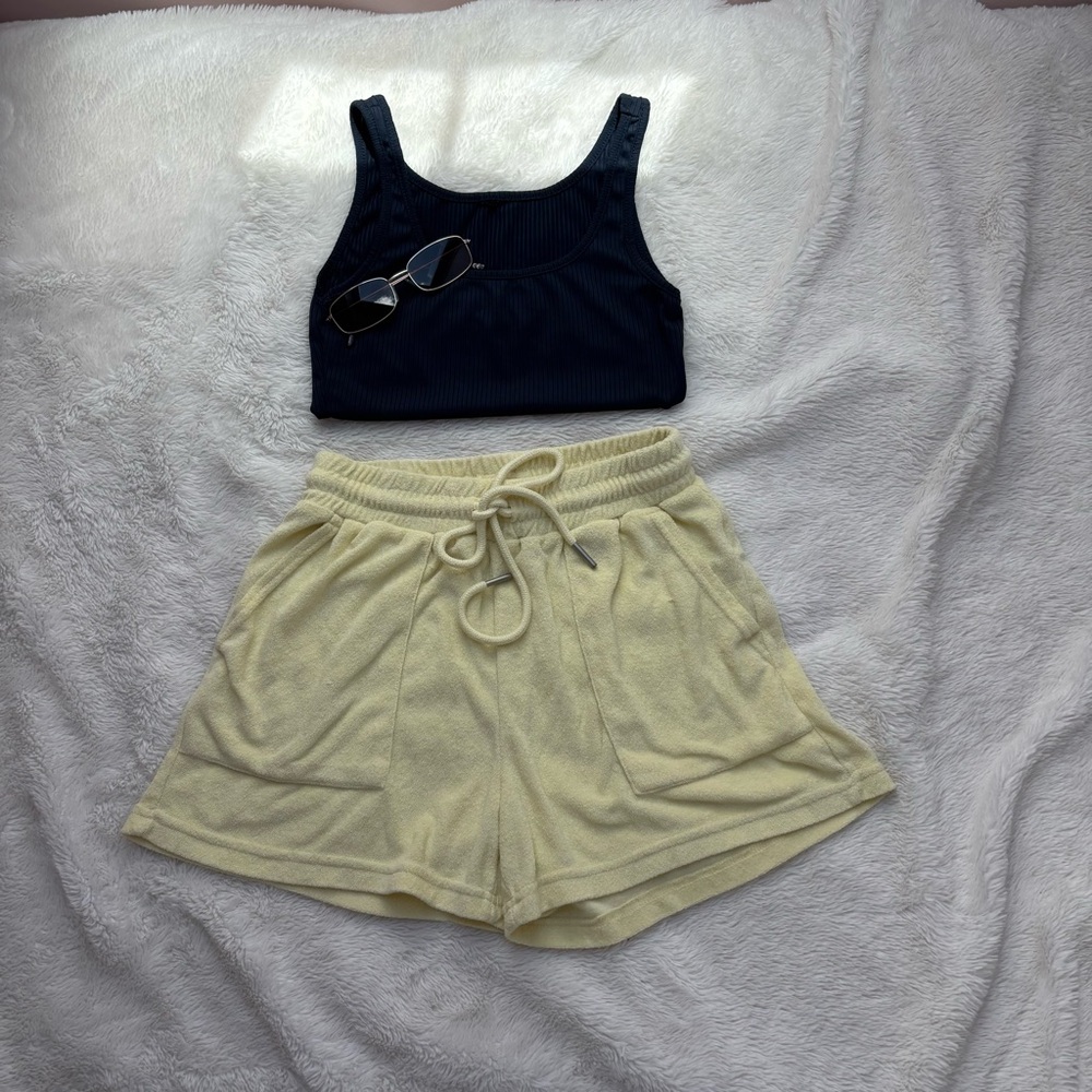 C & C California terrycloth shorts in sunny yellow